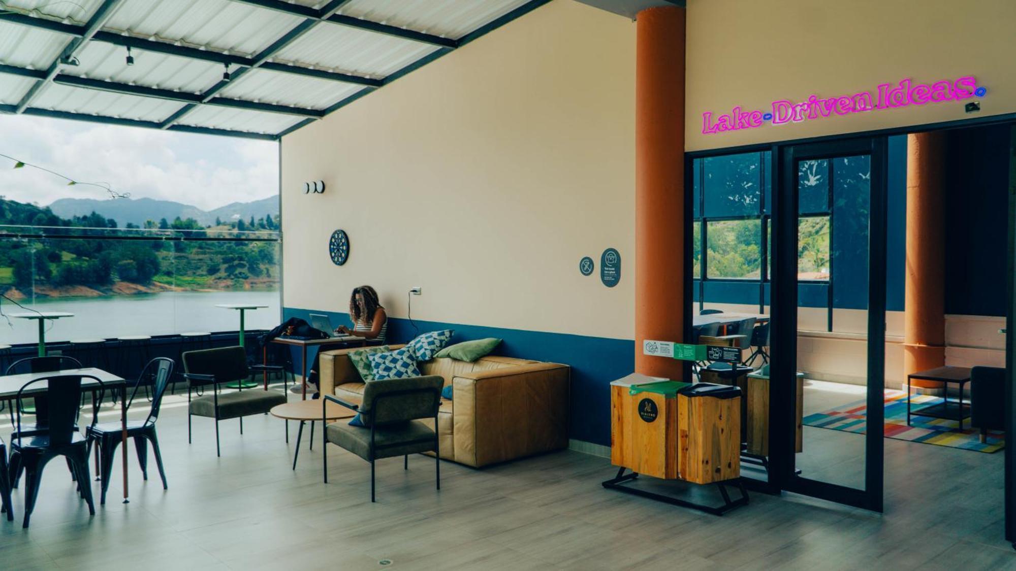 Viajero Guatape Hostel & Lake Club Εξωτερικό φωτογραφία