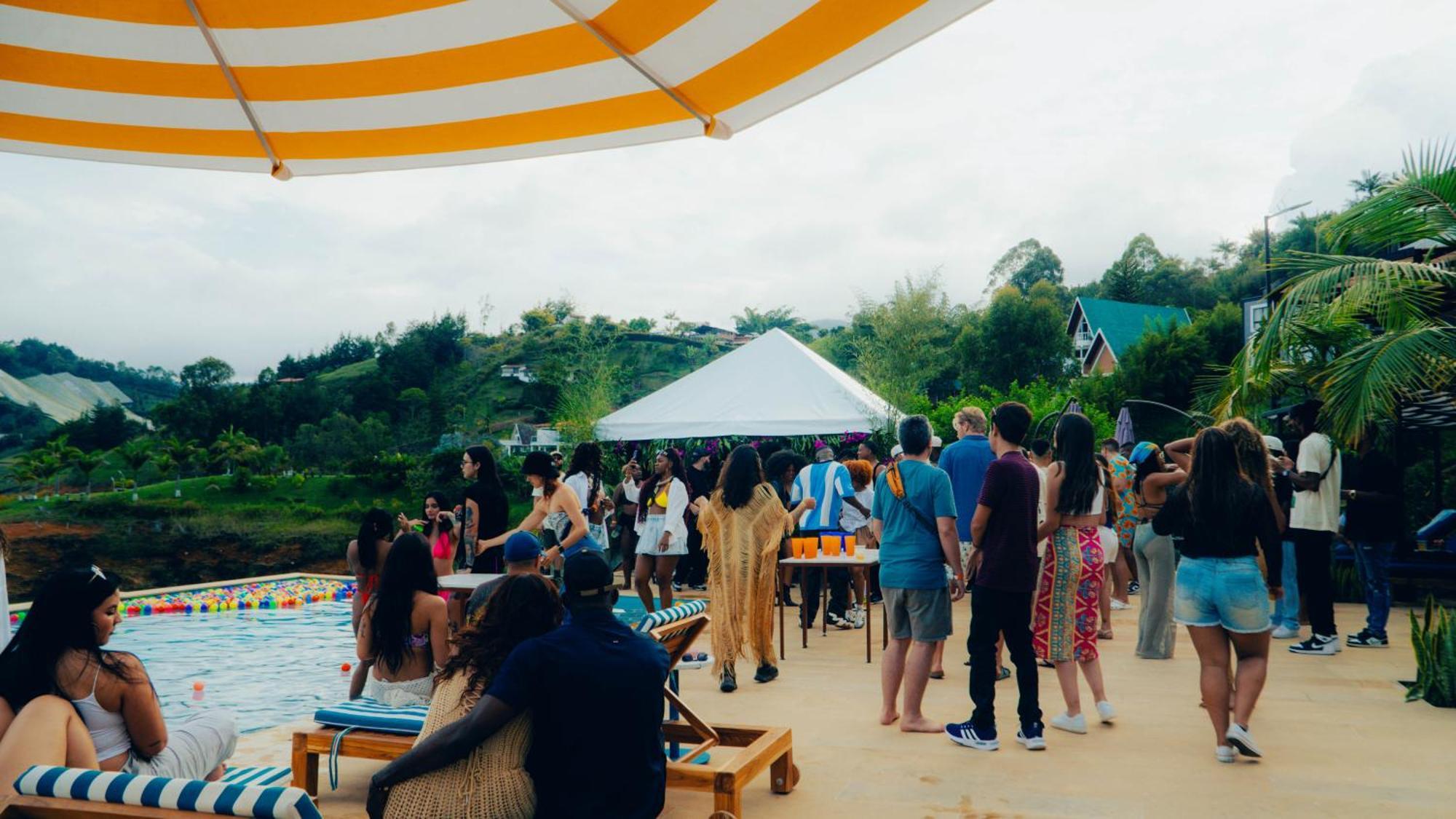 Viajero Guatape Hostel & Lake Club Εξωτερικό φωτογραφία