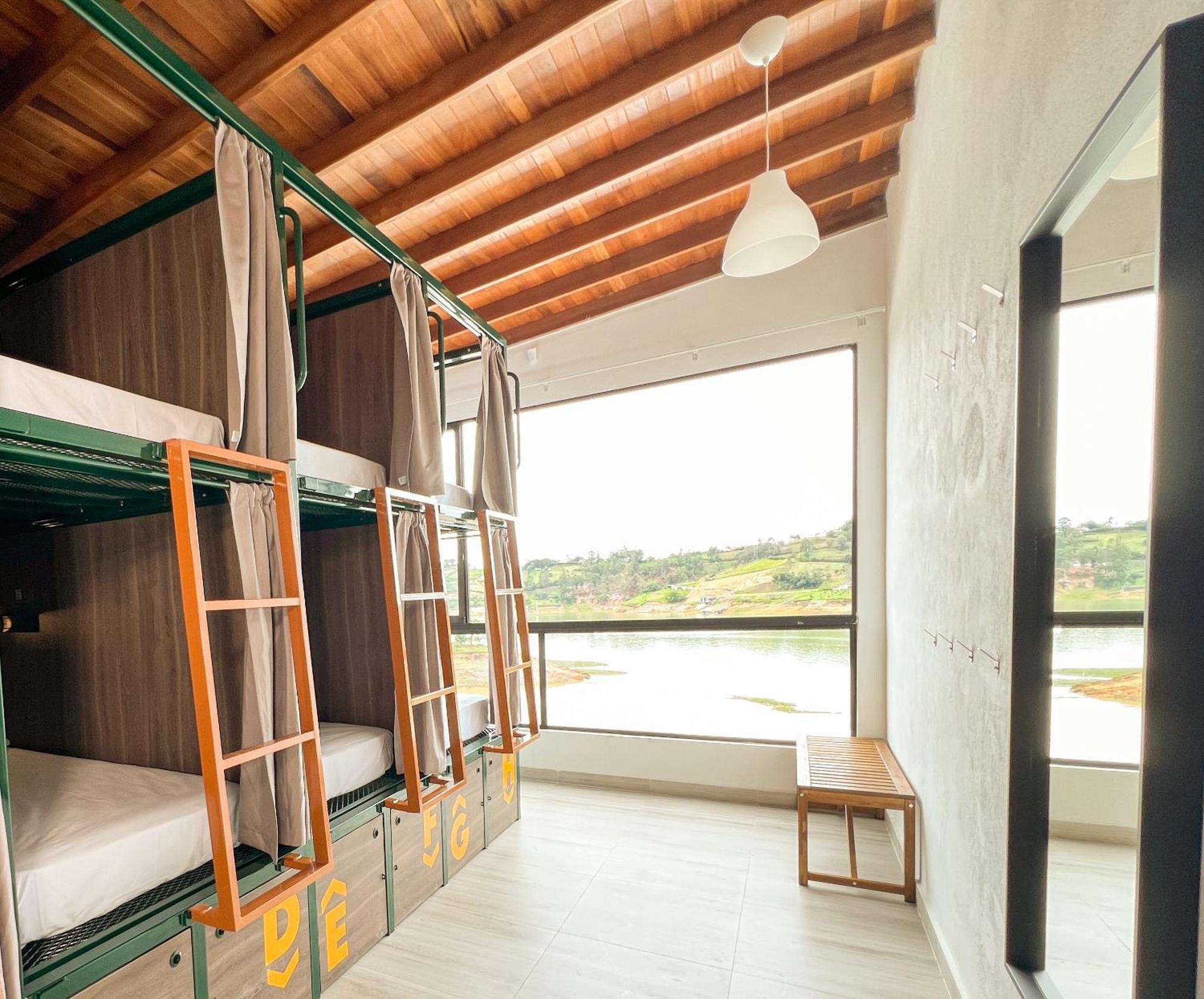 Viajero Guatape Hostel & Lake Club Εξωτερικό φωτογραφία